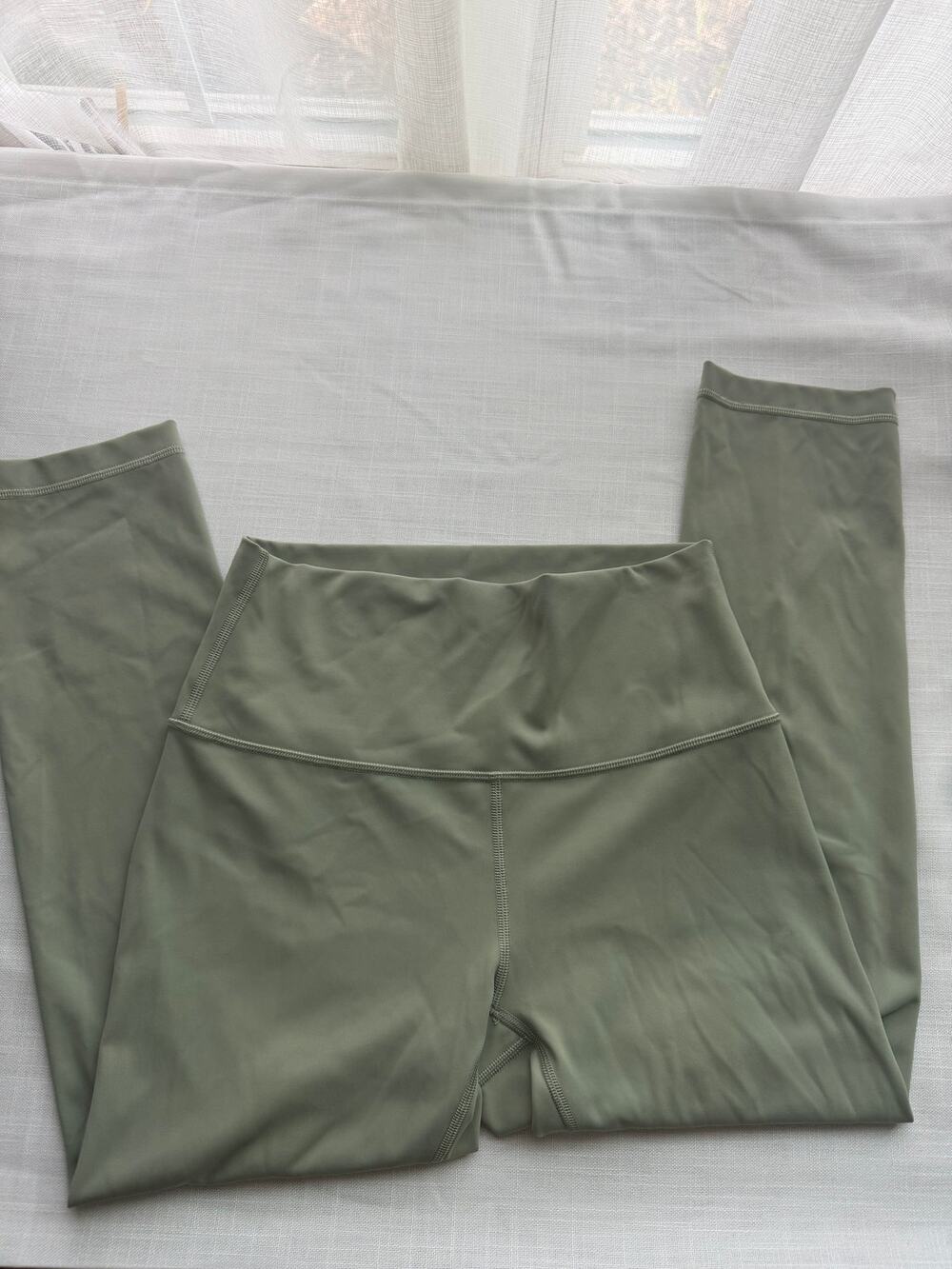Lululemon Leggings Size 4